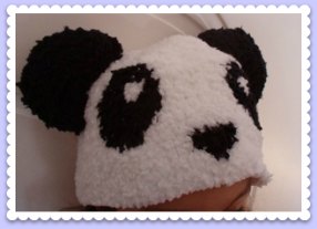 bonnet enfant tricoté mains panda